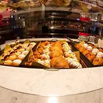 Homey I Pep's & トリエステ