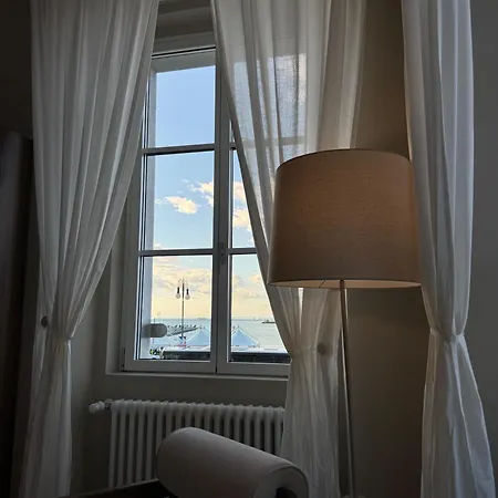 Πανσιόν Pep's By The Sea 4*