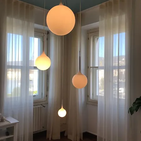 Gasthuis Homey I Pep's Rooms&apartment Triëst