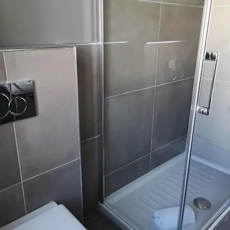 Πανσιόν Pep's By The Sea 4*